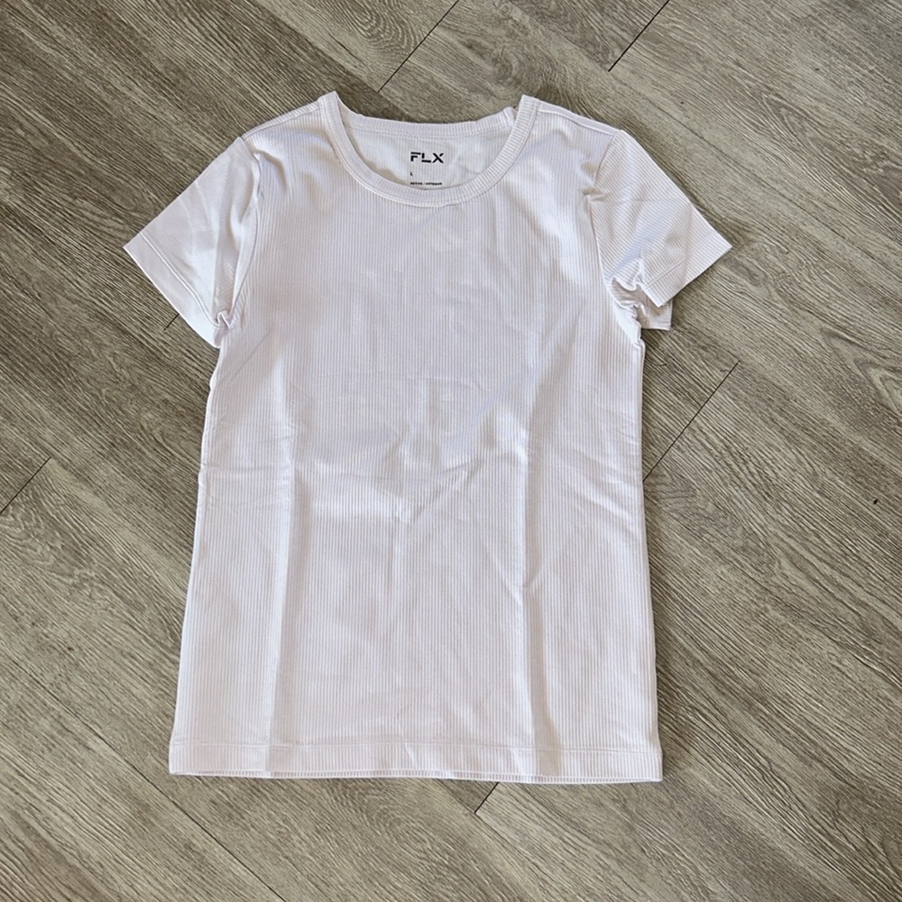FLX ribbed crew neck tee NWT